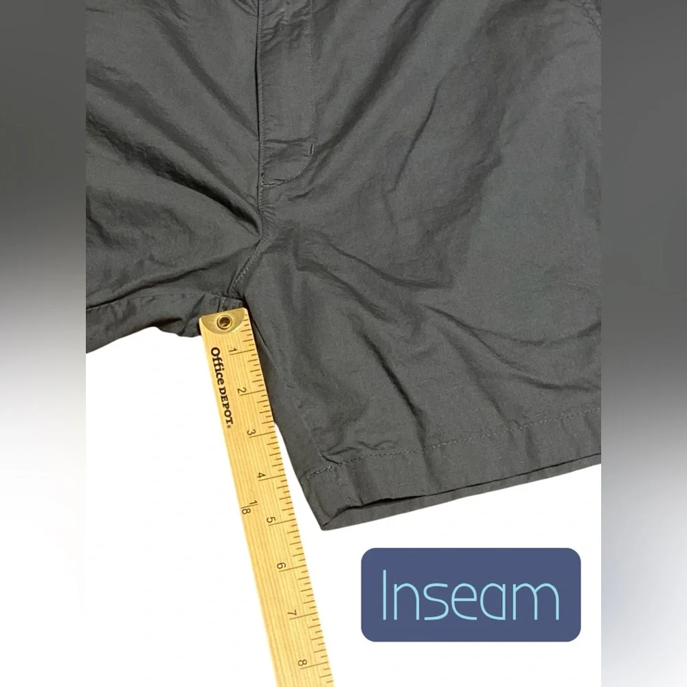 Patagonia Men's Slate Blue Flat Front Shorts - Picture 3 of 6